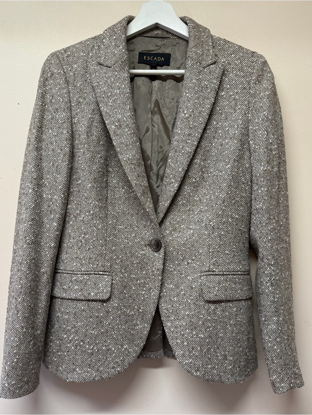 Escada Tweed Wool blend Jacket one-button Sz 36